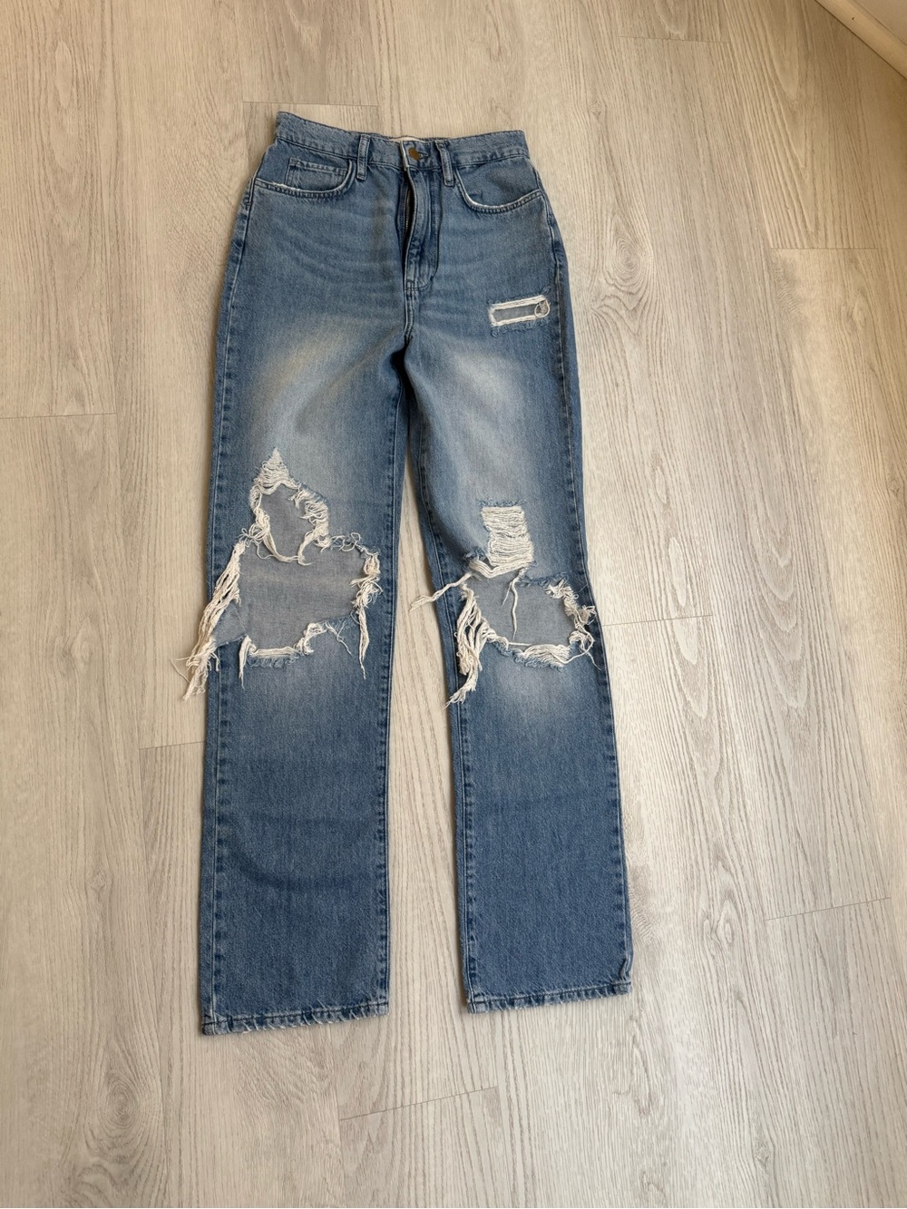Triarchy Women’s Straight-Leg Distressed Jeans - Blue
